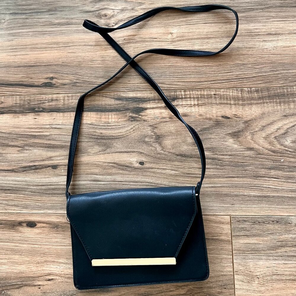 Small Crossbody Clutch Black and Gold Purse with Pockets and Removable Strap